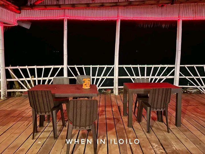 CoMa Seaside Cafe Bistro